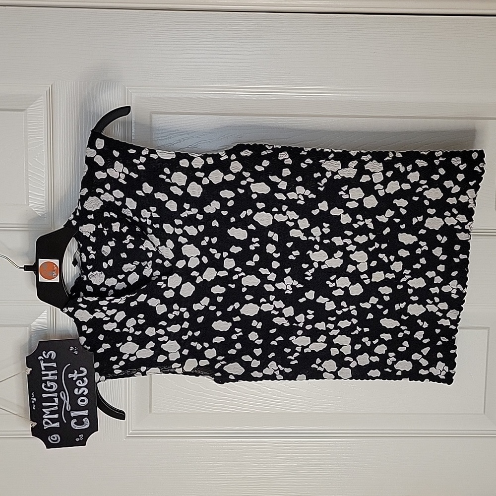 Le Caviar Large Sleeveless Blouse Black White Gathered Dots